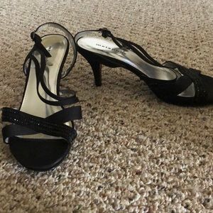 Black heel sandals in great condition